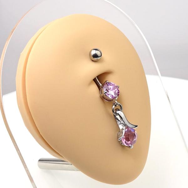 Bauchnabelpiercing mit Kristall und Anhänger