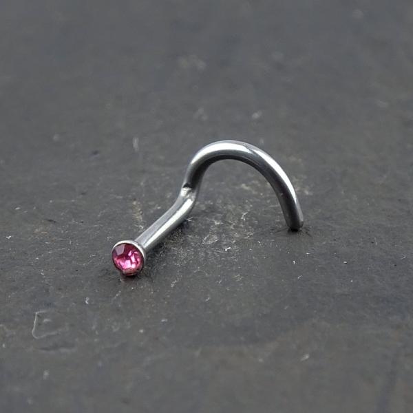 Nasenpiercing mit Kristall-Pink