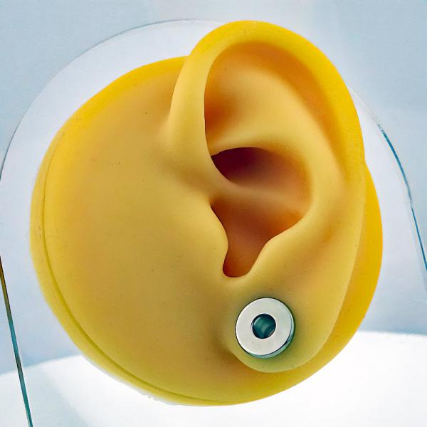 Titan Internally Threaded Fleshtunnel