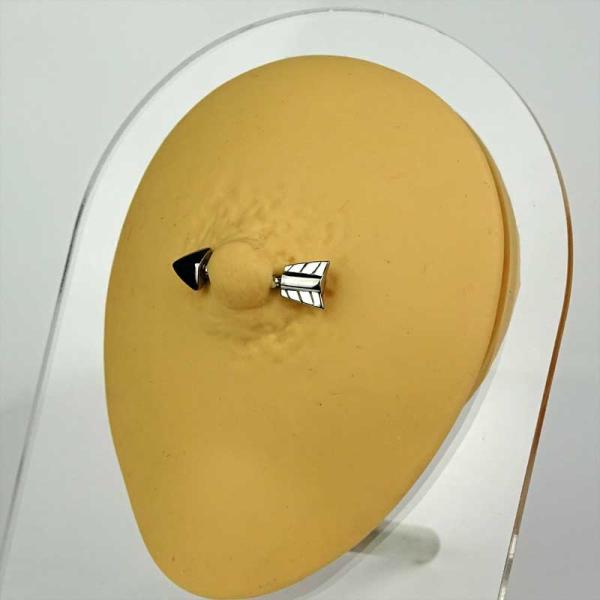 Brustpiercing Pfeil 12mm